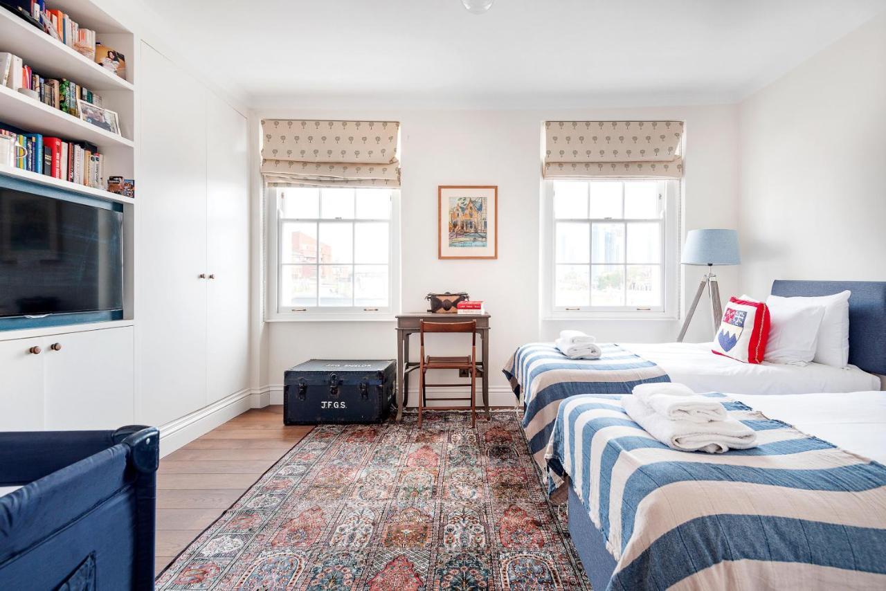 Charming Pimlico Home Close To The River Thames By Underthedoormat 런던 외부 사진